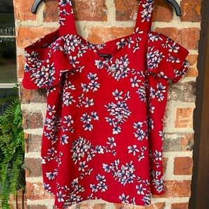 Papermoon cold shoulder floral top.